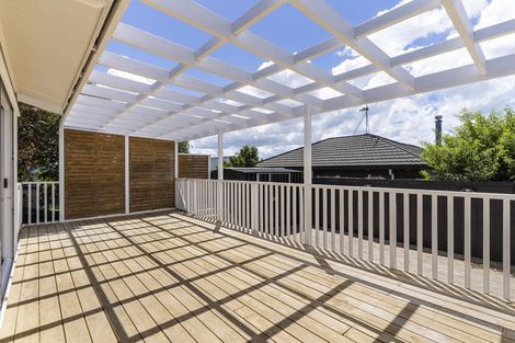 Photo of property in 7b Anne Road, Hillcrest, Auckland, 0627