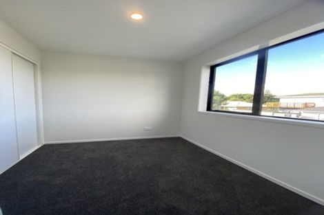 Photo of property in 2/23 View Road, Papakura, 2110