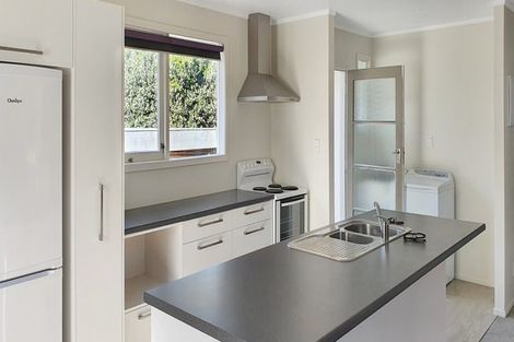 Photo of property in 91 Coronation Road, Mangere Bridge, Auckland, 2022