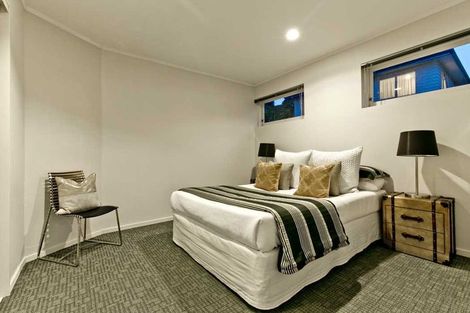 Photo of property in 456 Beach Road, Murrays Bay, Auckland, 0630