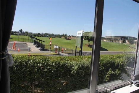 Photo of property in 10 Fort Lincoln Loop, Karaka, Papakura, 2113