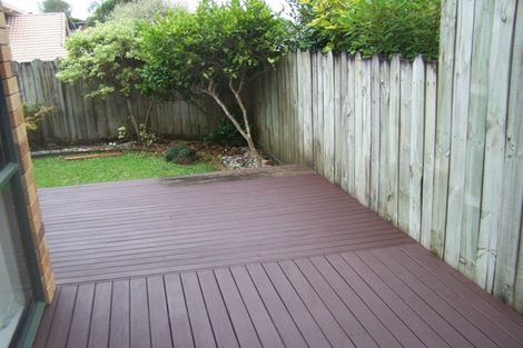 Photo of property in 1/47 Wiltshire Place, Somerville, Auckland, 2014