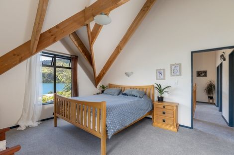 Photo of property in 56 Moenui Road, Havelock, Picton, 7281