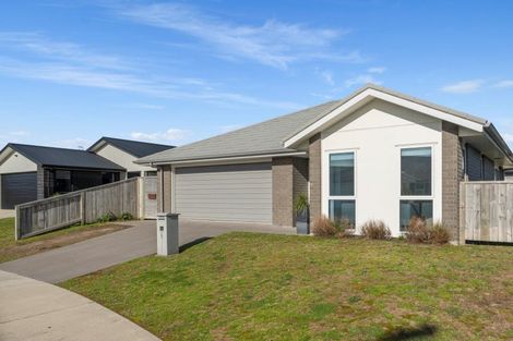 Photo of property in 6 Wahaika Way, Papamoa Beach, Papamoa, 3118