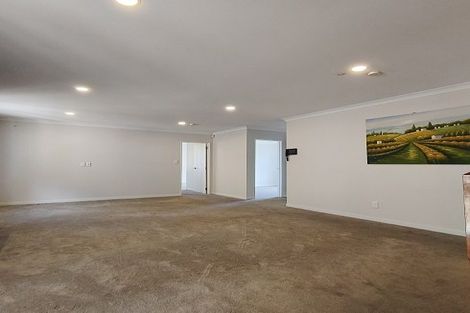 Photo of property in 48 Bur Oak Terrace, Schnapper Rock, Auckland, 0632