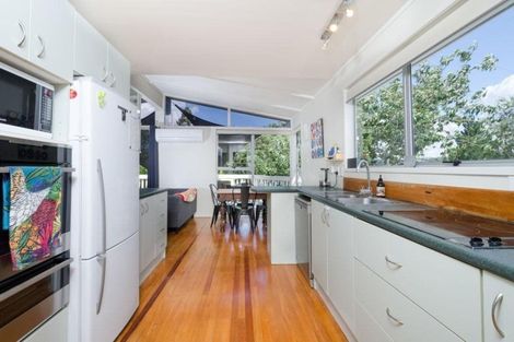 Photo of property in 52 O'neills Road, Swanson, Auckland, 0614