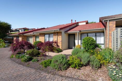 Photo of property in 21 Kendall Place, Flagstaff, Hamilton, 3210