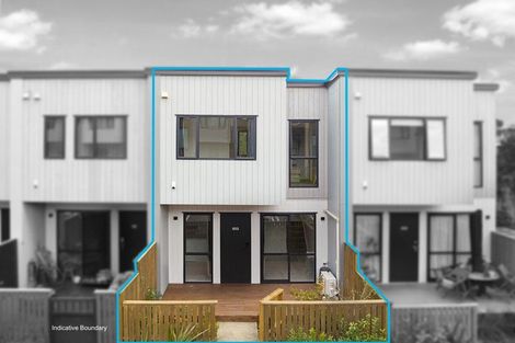 Photo of property in 132e Tiriwa Drive, Massey, Auckland, 0614