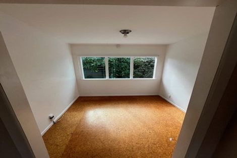 Photo of property in 1/27 Gazelle Avenue, Beach Haven, Auckland, 0626