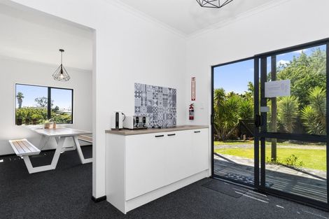 Photo of property in 1203 Cameron Road, Gate Pa, Tauranga, 3112