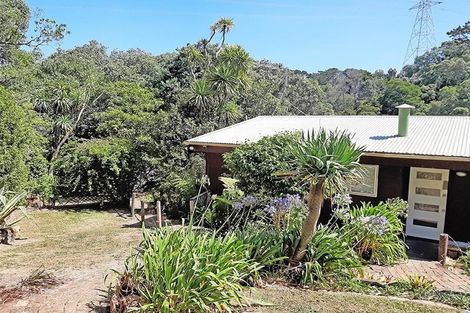 Photo of property in 617 Blockhouse Bay Road, Blockhouse Bay, Auckland, 0600
