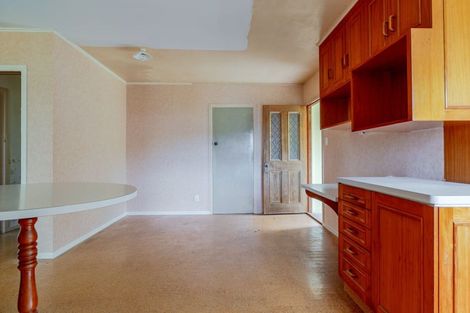 Photo of property in 111 Hinemoa Valley Road, Kaitawa, Pahiatua, 4981