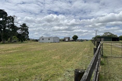 Photo of property in 524 Burtt Road, Runciman, Drury, 2578