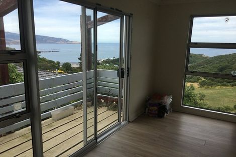 Photo of property in 21 Houghton Bay Road, Houghton Bay, Wellington, 6023