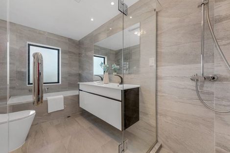 Photo of property in 10 Ripa Street, Flat Bush, Auckland, 2019