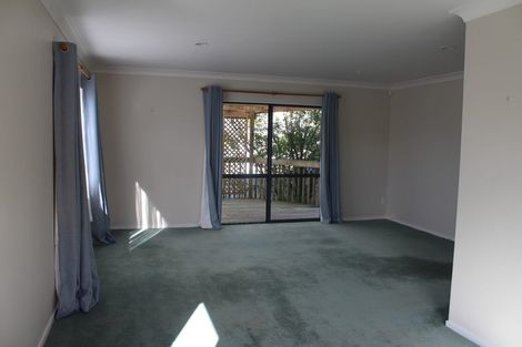 Photo of property in 66a Park Road, Glenfield, Auckland, 0629