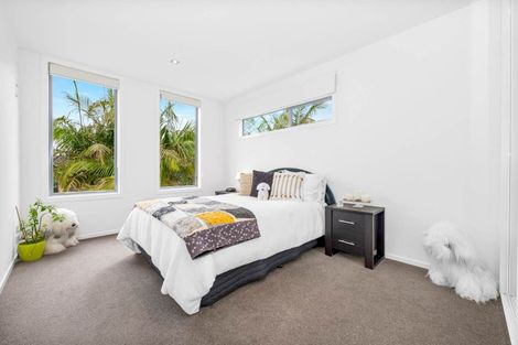 Photo of property in 81 Pine Harbour Parade, Beachlands, Auckland, 2018