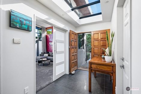 Photo of property in 188c Townsend Road, Miramar, Wellington, 6022