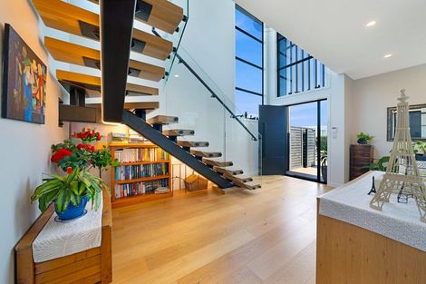 Photo of property in 14a Waitemata Road, Hauraki, Auckland, 0622