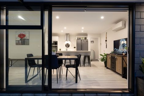 Photo of property in 15 Kotiate Street, Papamoa Beach, Papamoa, 3118