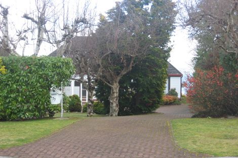 Photo of property in 77 Wharewaka Road, Wharewaka, Taupo, 3330