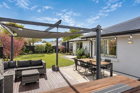 Photo of property in 14 Evesham Crescent, Spreydon, Christchurch, 8024