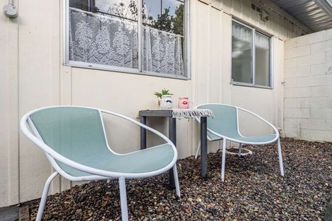 Photo of property in 2/100 River Road, Hamilton East, Hamilton, 3216