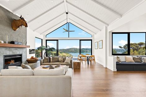 Photo of property in 79 Bishop Lane, Tawharanui Peninsula, Matakana, 0986