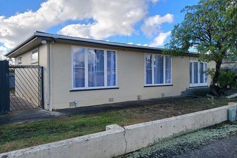 Photo of property in 2 Tweed Street, Roslyn, Palmerston North, 4414