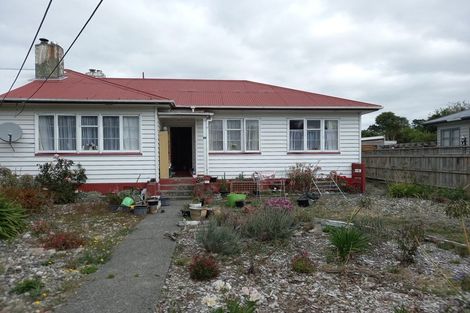 Photo of property in 9 Bridge Street, Tuatapere, 9620