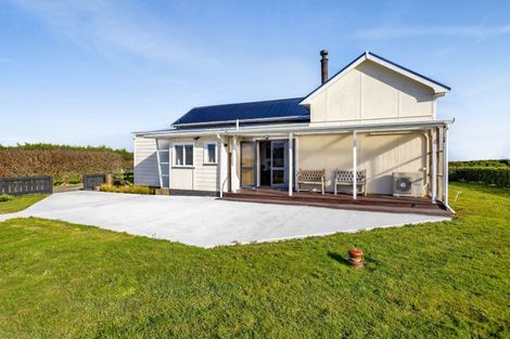 Photo of property in 84 Mawhitiwhiti Road, Normanby, Hawera, 4675