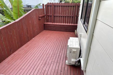 Photo of property in 9b Penton Road, Stanmore Bay, Whangaparaoa, 0932