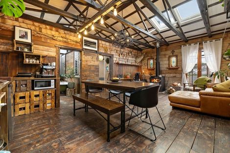 Photo of property in 157 Kent Street, Kingston, Athol, 9793