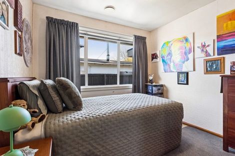 Photo of property in 25 Barnes Road, Redwood, Christchurch, 8051