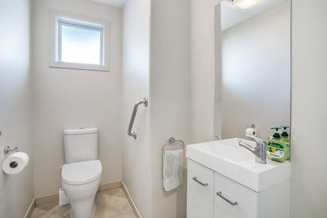 Photo of property in 28 Northview Avenue, Winton, 9720