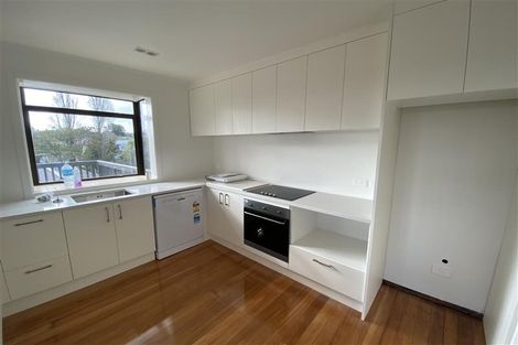 Photo of property in 50 Awaroa Road, Sunnyvale, Auckland, 0612