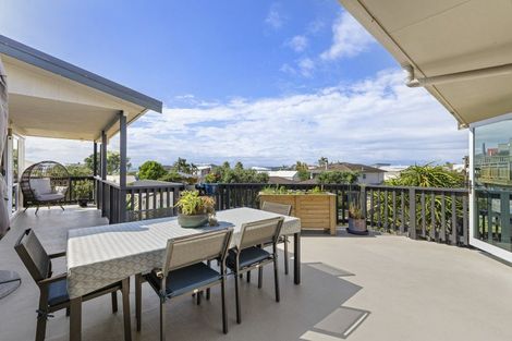 Photo of property in 49 Harbour Road, Ohope, 3121