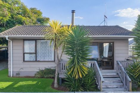 Photo of property in 9 Aileen Place, Nawton, Hamilton, 3200