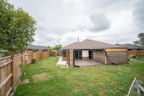 Photo of property in 64 Royal Oak Drive, Kelvin Grove, Palmerston North, 4414