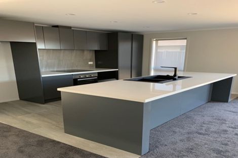 Photo of property in 9 Flack Street, Pyes Pa, Tauranga, 3112