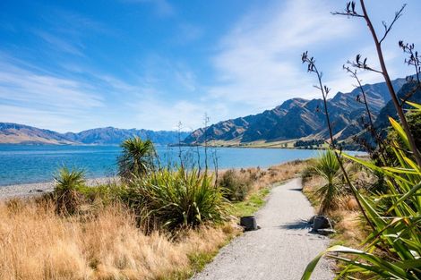 Photo of property in 18 Denniston Road, John Creek, Wanaka, 9382