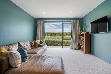 Photo of property in 141 Devereux Road, Winton, 9782