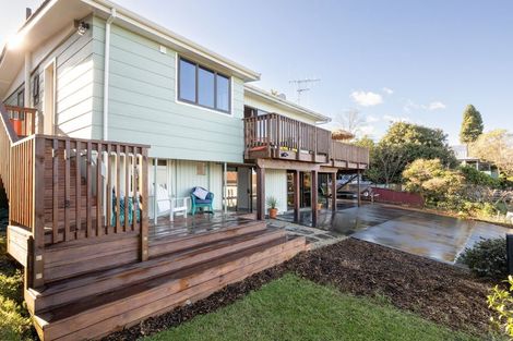 Photo of property in 26 Omokoroa Road, Omokoroa, 3114