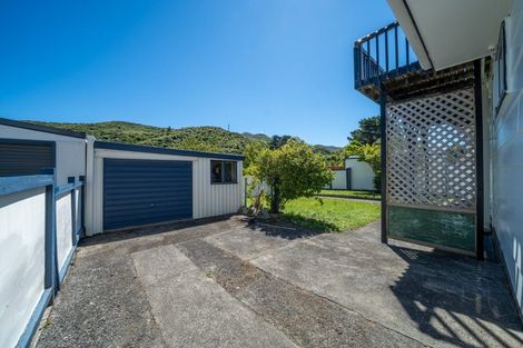 Photo of property in 50 Hazlewood Avenue, Karori, Wellington, 6012