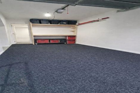Photo of property in 5 Falcon Crescent, Hobsonville, Auckland, 0618