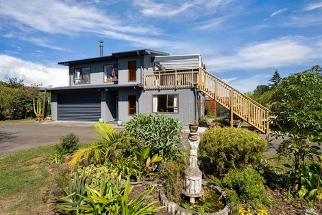Photo of property in 298 Te Moana Road, Waikanae, 5036