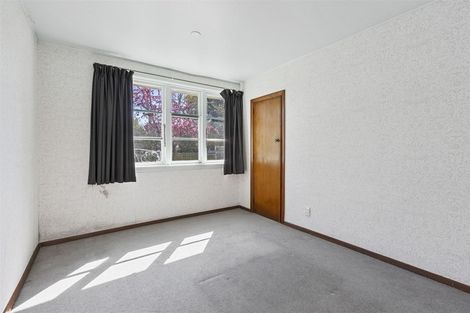 Photo of property in 51 Hooker Avenue, Bryndwr, Christchurch, 8053