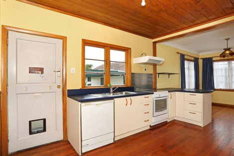 Photo of property in 3 Mcgregor Street, Milson, Palmerston North, 4414