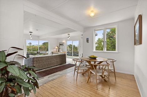 Photo of property in 26 Smith Street, Raglan, 3225