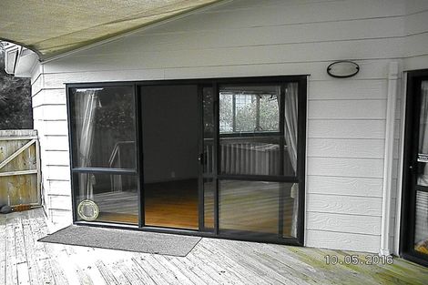 Photo of property in 2/16 Centorian Drive, Windsor Park, Auckland, 0632